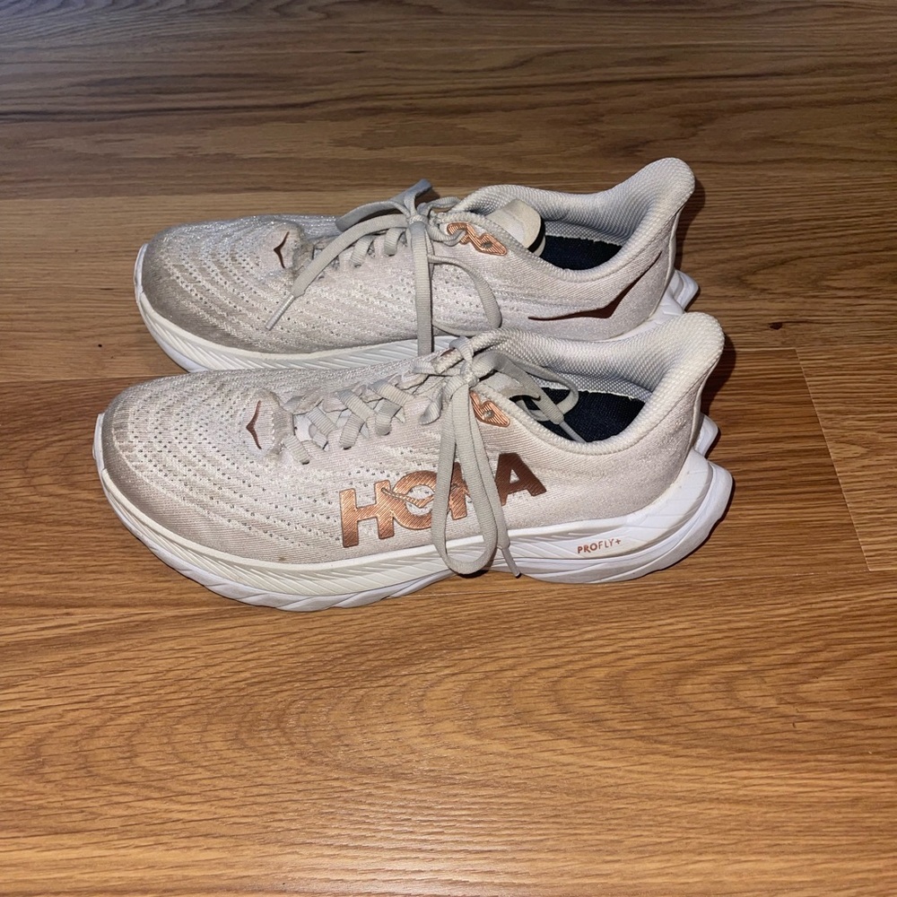 Hoka, size 6.5, off white/rose gold